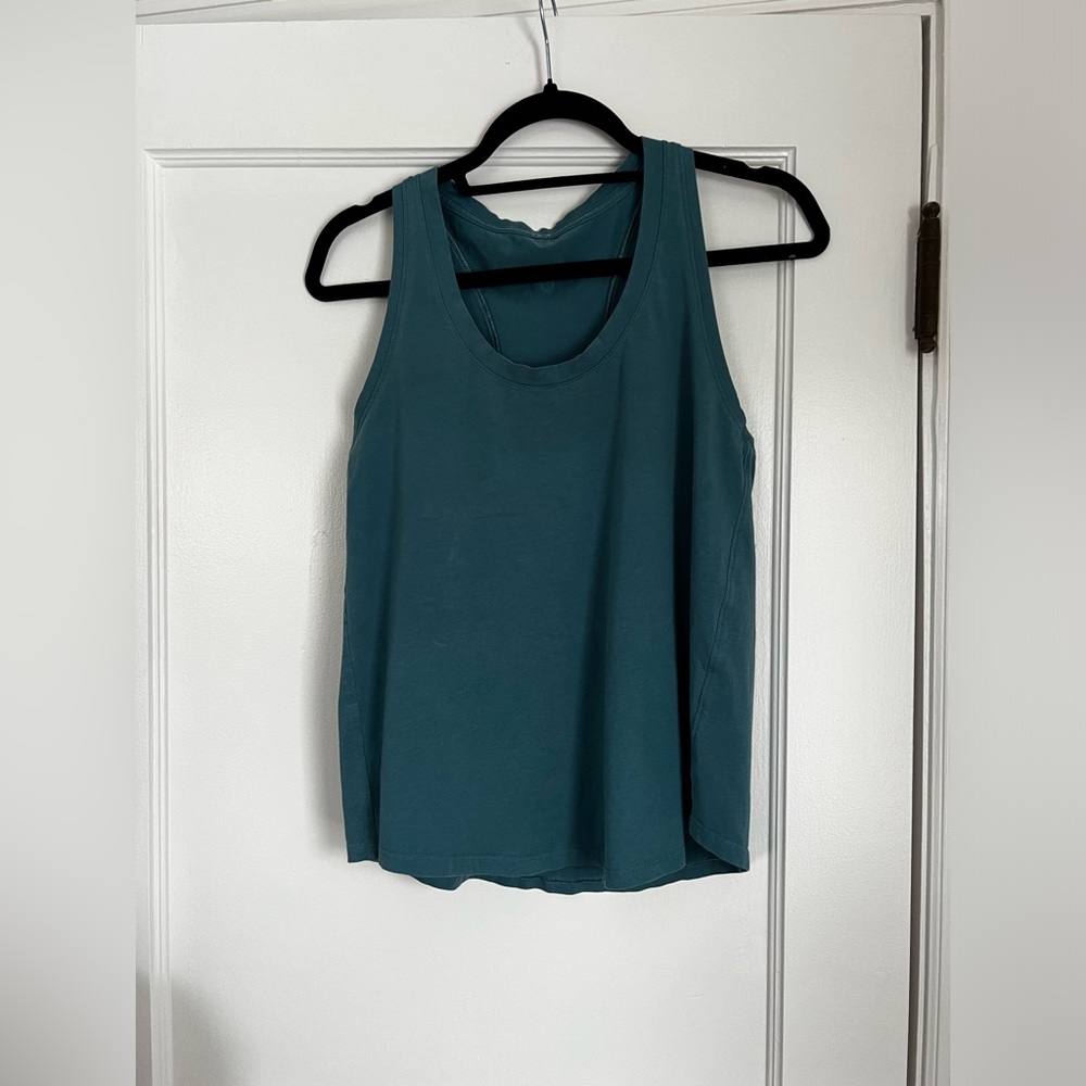 Lululemon tank top